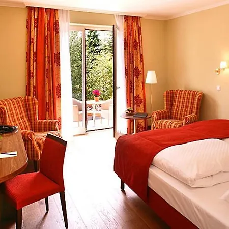 호텔 Ringhotel Warnemuender Hof