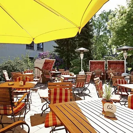 호텔 Ringhotel Warnemuender Hof 4*